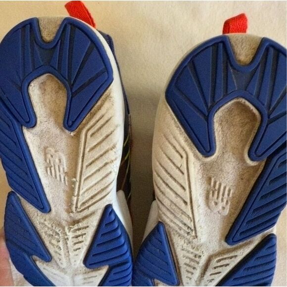 Nike Little Boys Rave Run v2 Bungee Lace with Top Strap Size 9.5 - Picture 5 of 9